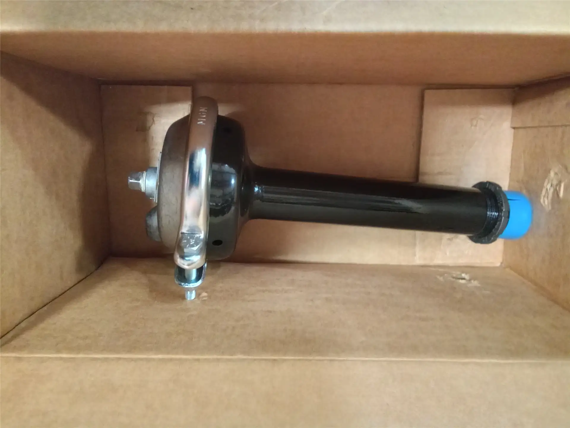NEW BRAKE CHAMBER image