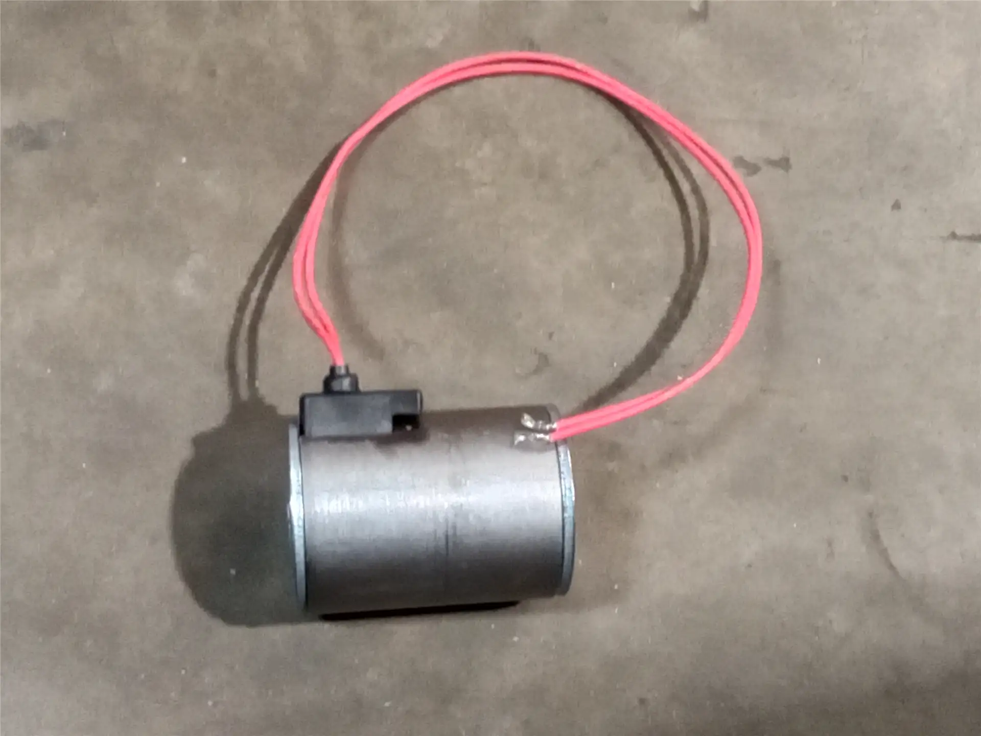 NEW COIL 12V image