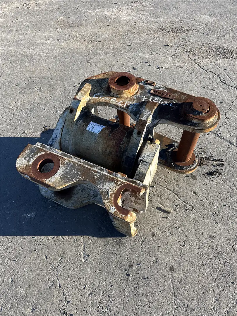 USED COUPLER image