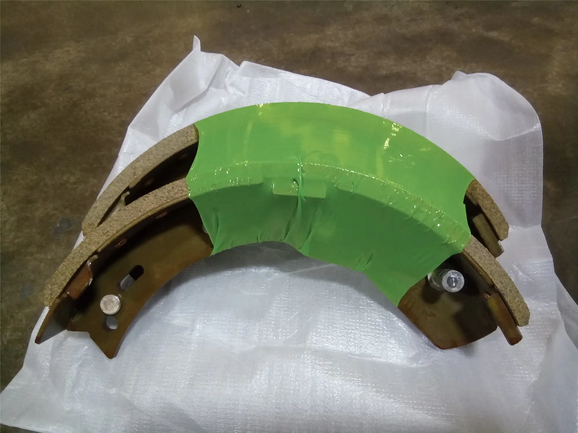NEW BRAKE SHOE image