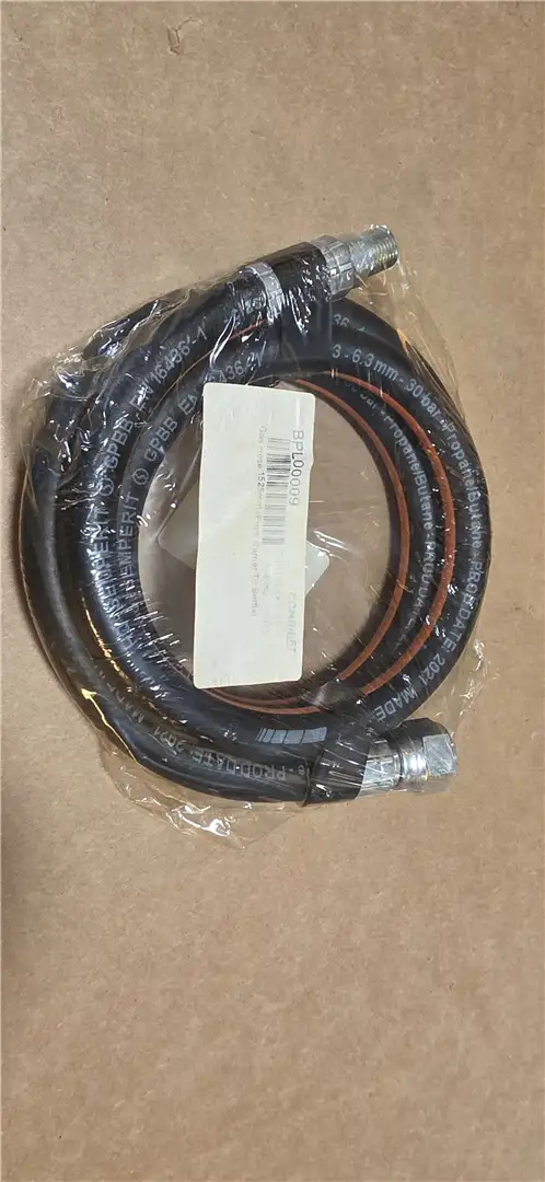 NEW GAS HOSE image