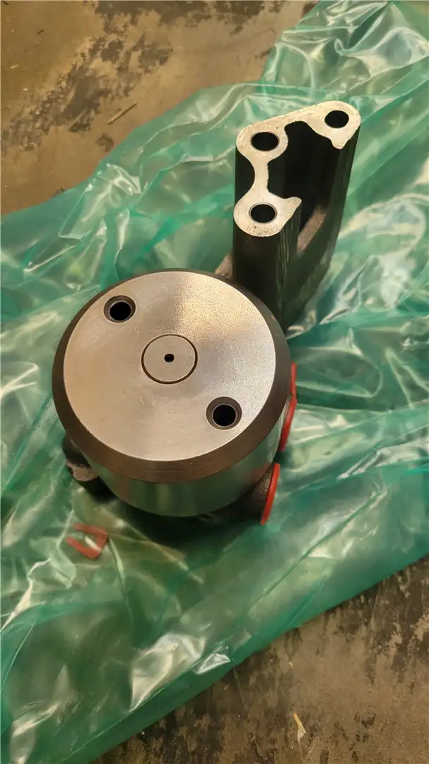 NEW FUEL PUMP image