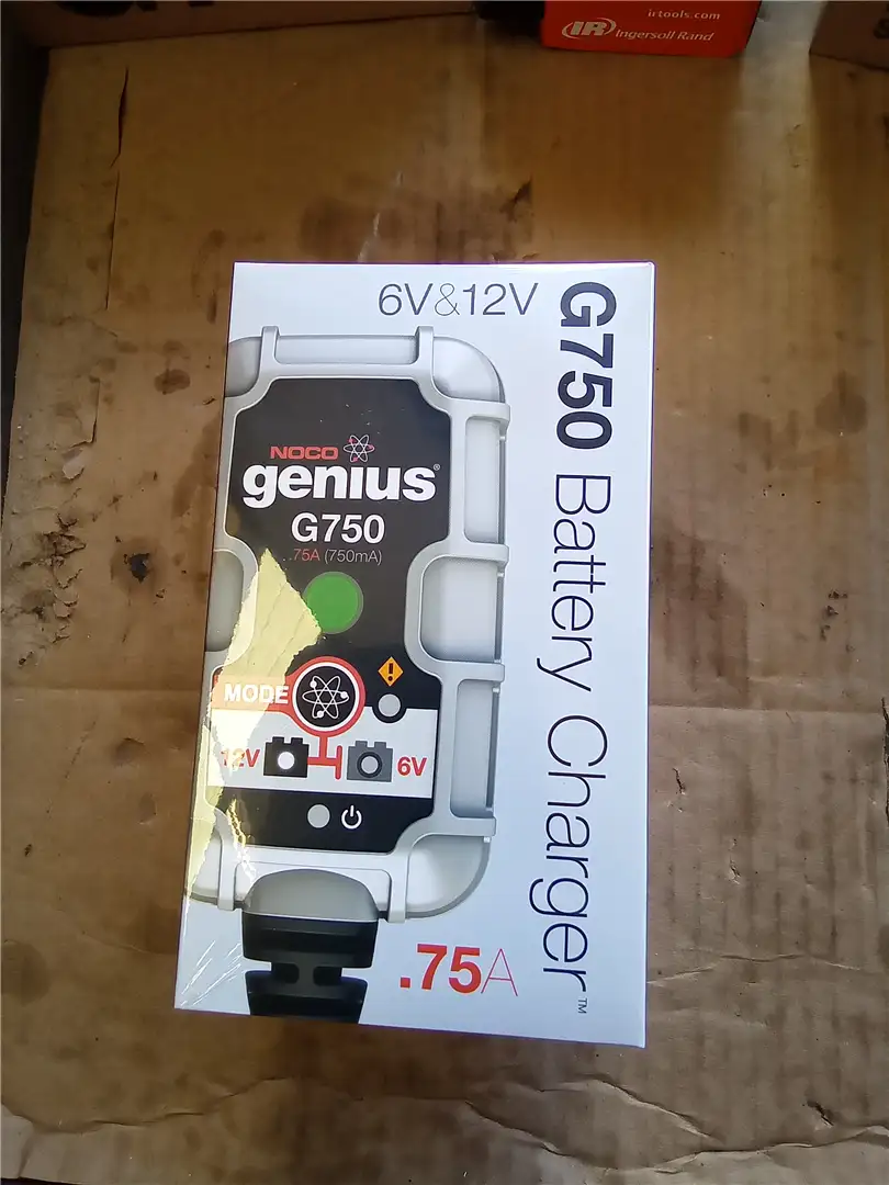 NEW BATTERY CHARGE image