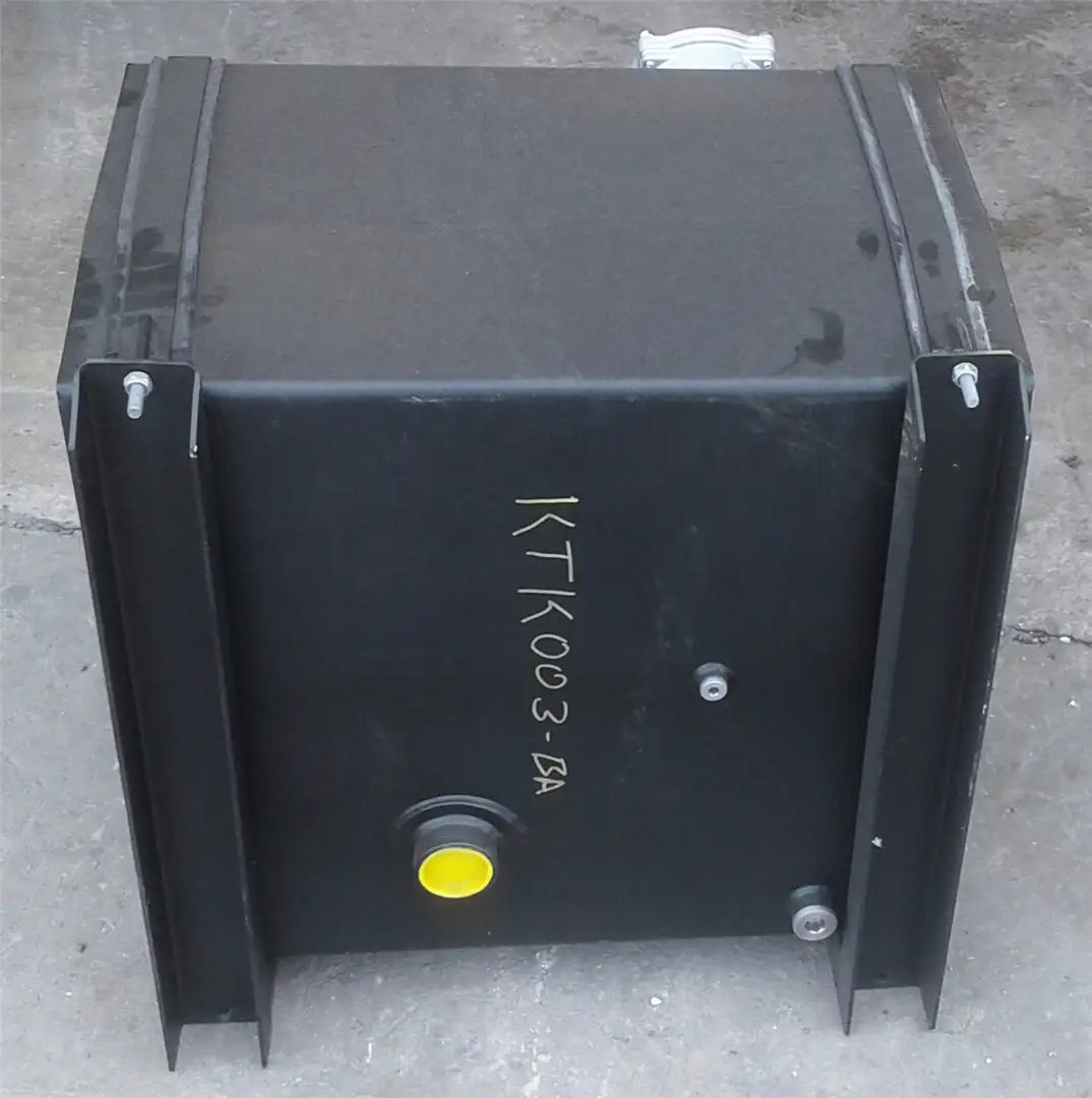 NEW STEEL OIL TANK image