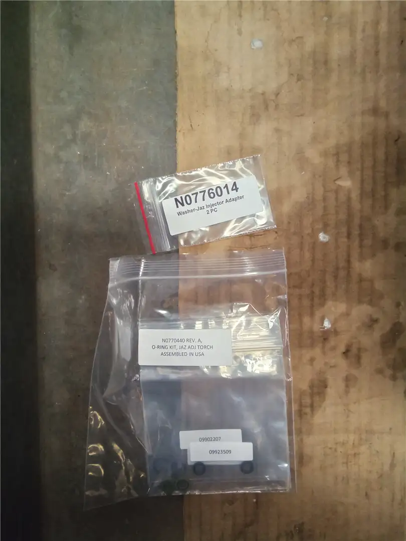 NEW INJECTOR SUPPO image