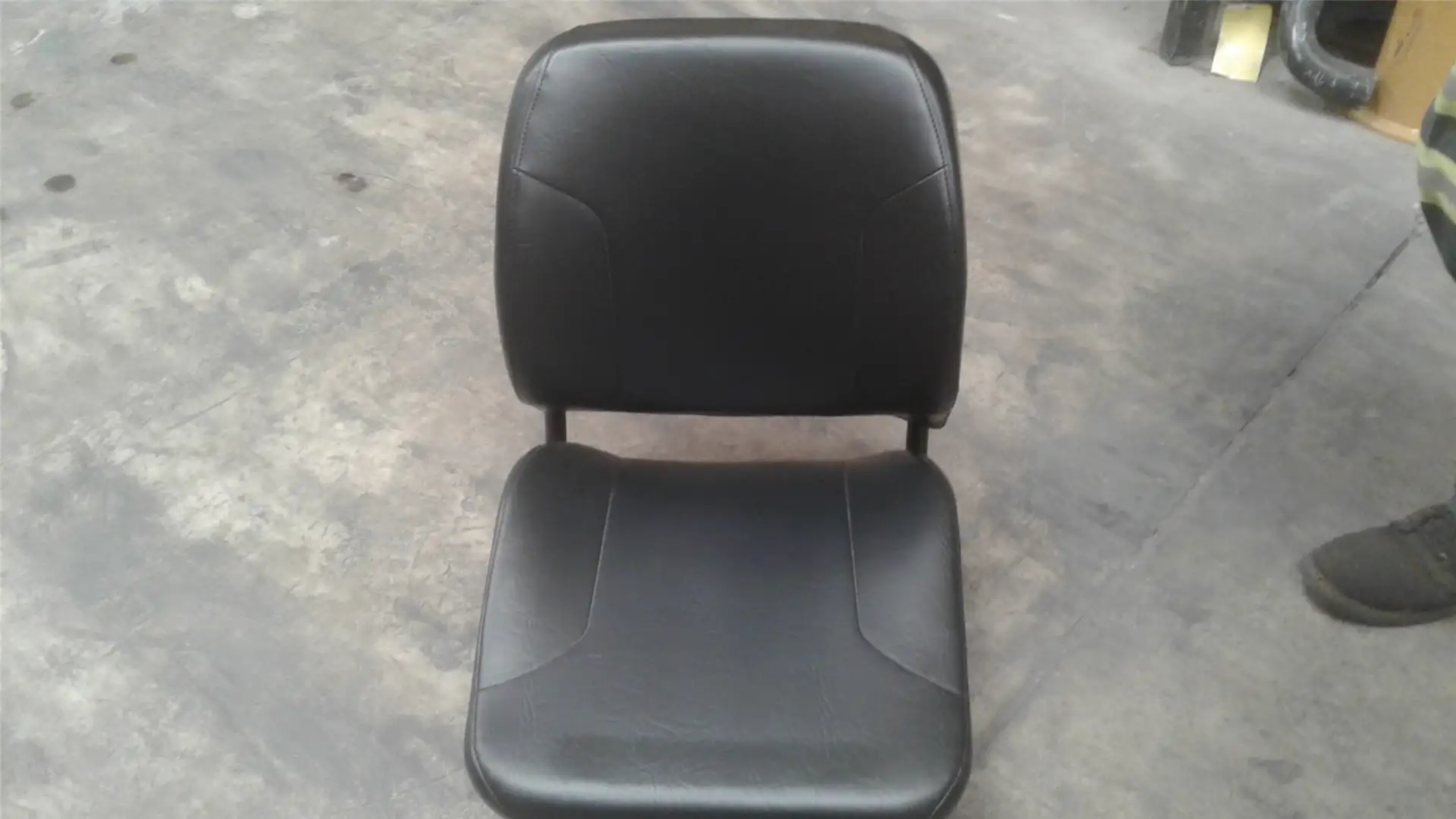 NEW SEAT image