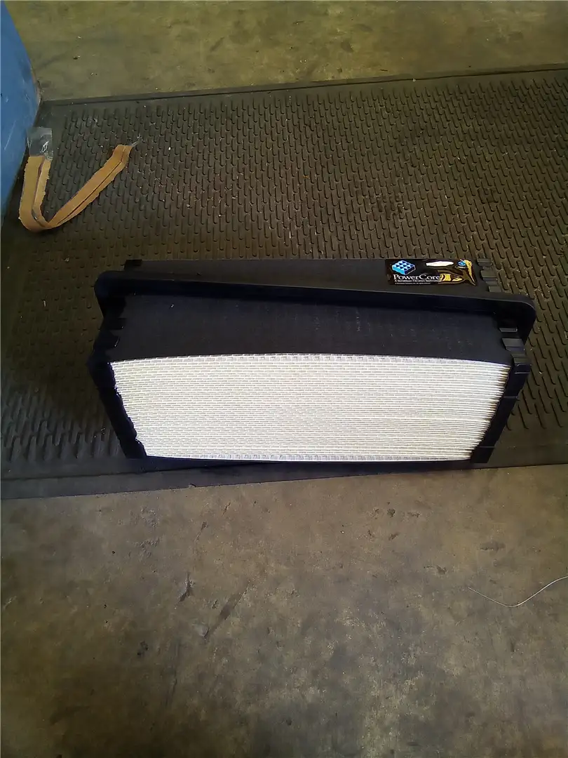NEW AIR FILTER image