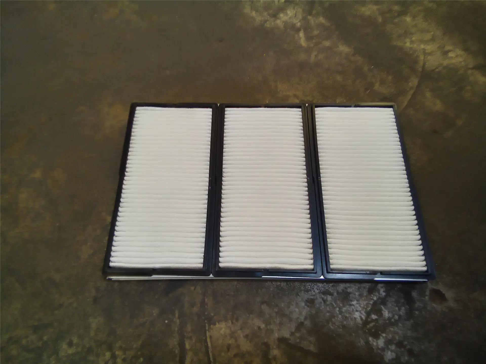 NEW CABIN AIR FILT image