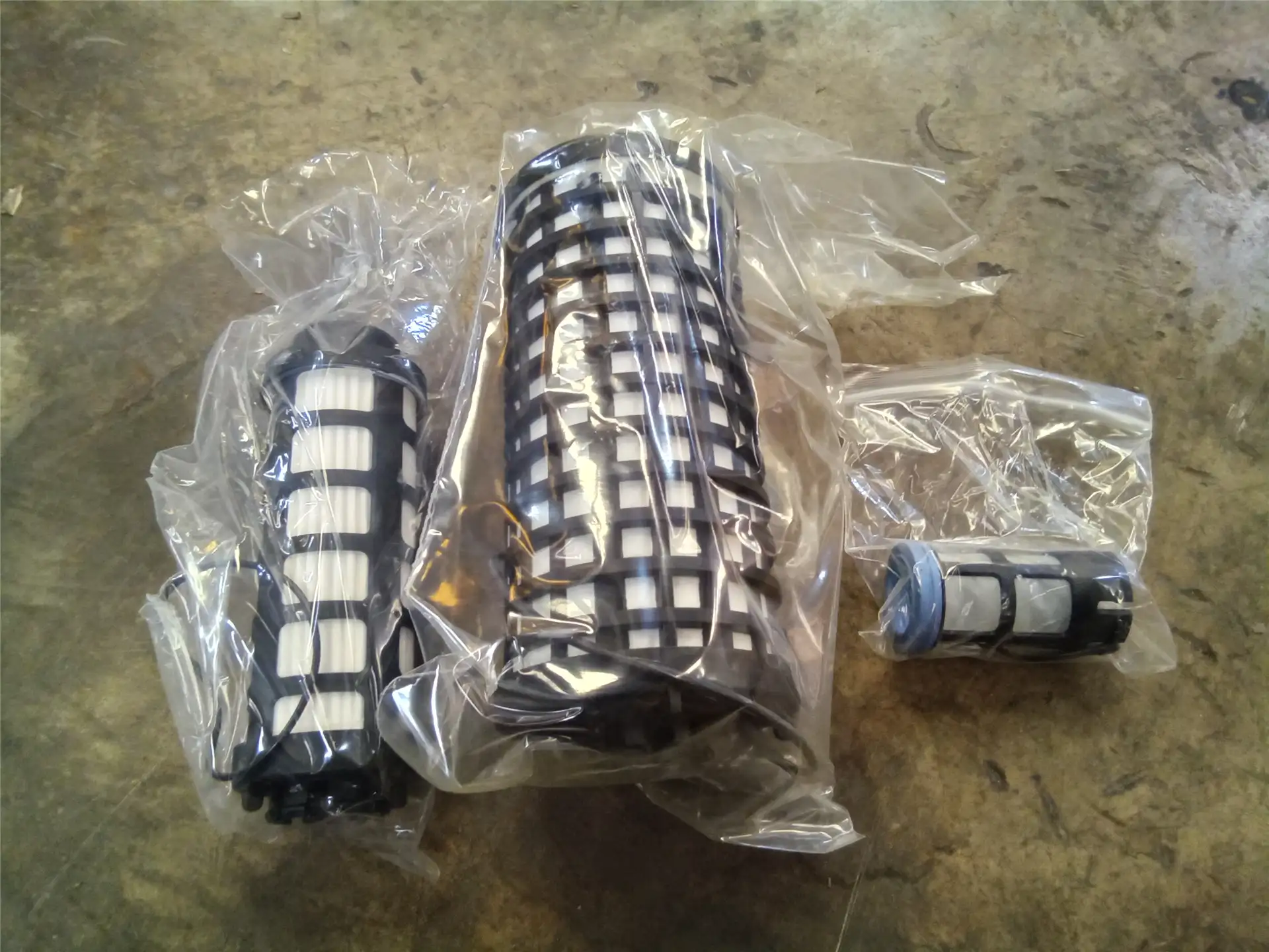 NEW FUEL FILTER KI image