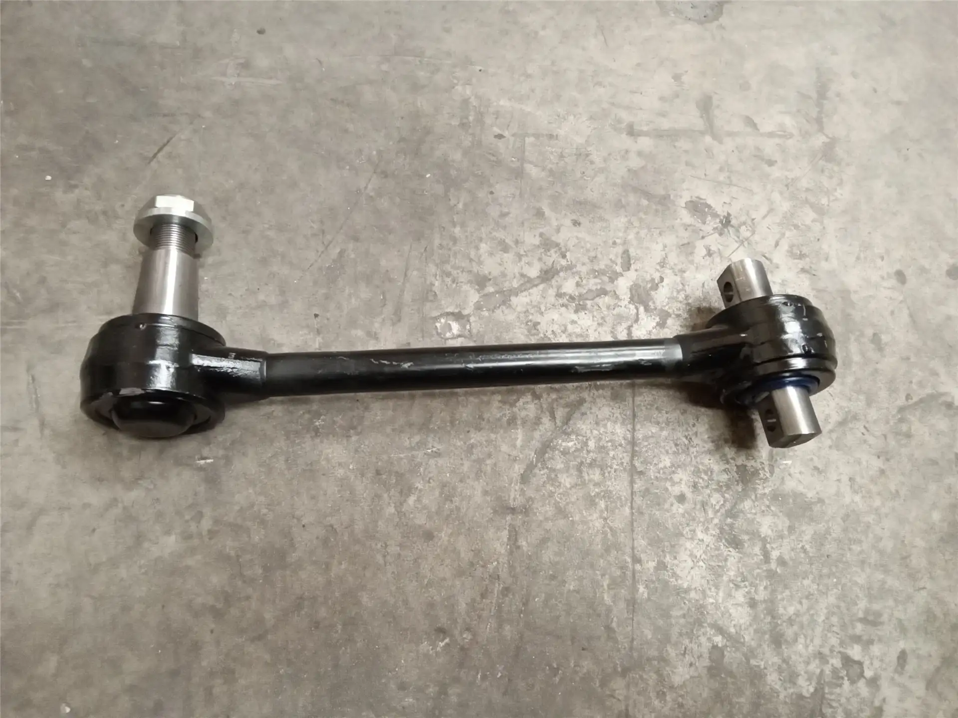 NEW TIE ROD image