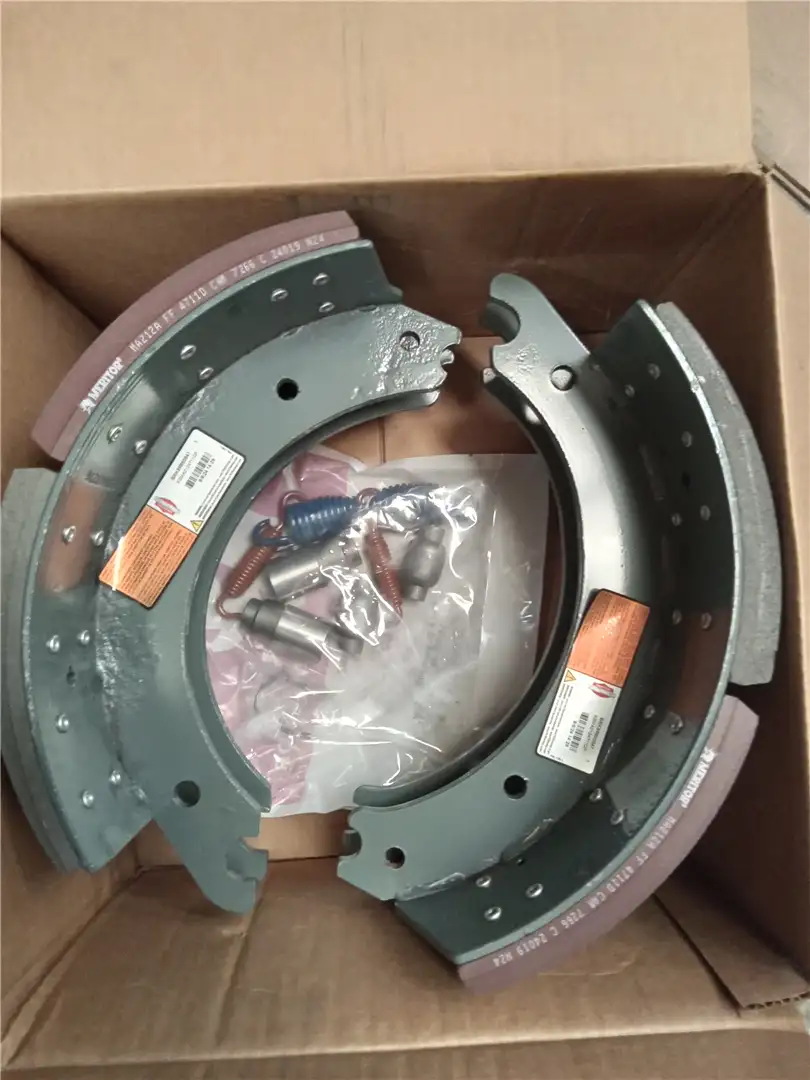 NEW SHOE KIT image