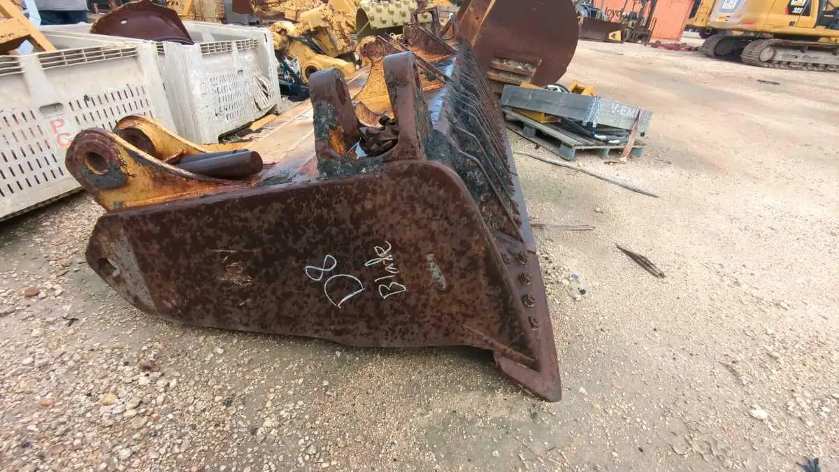 COMPLETE USED D8T SU BLADE GROUP     DR1 image
