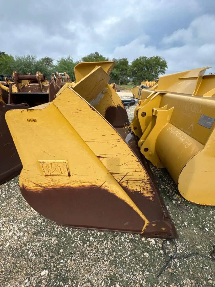 USED 924/930K PIN ON BUCKET              MQ image