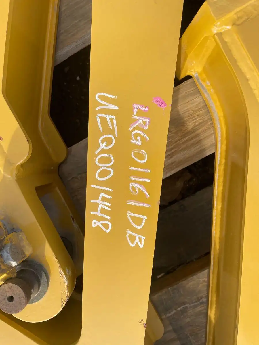 CAT D6XE DRAW BAR BLH image