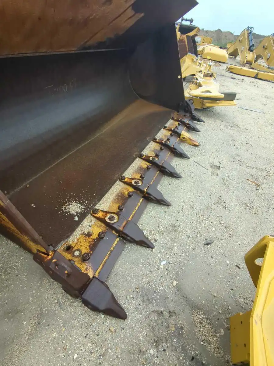 USED 980 TOOTH BUCKET                     MQ image