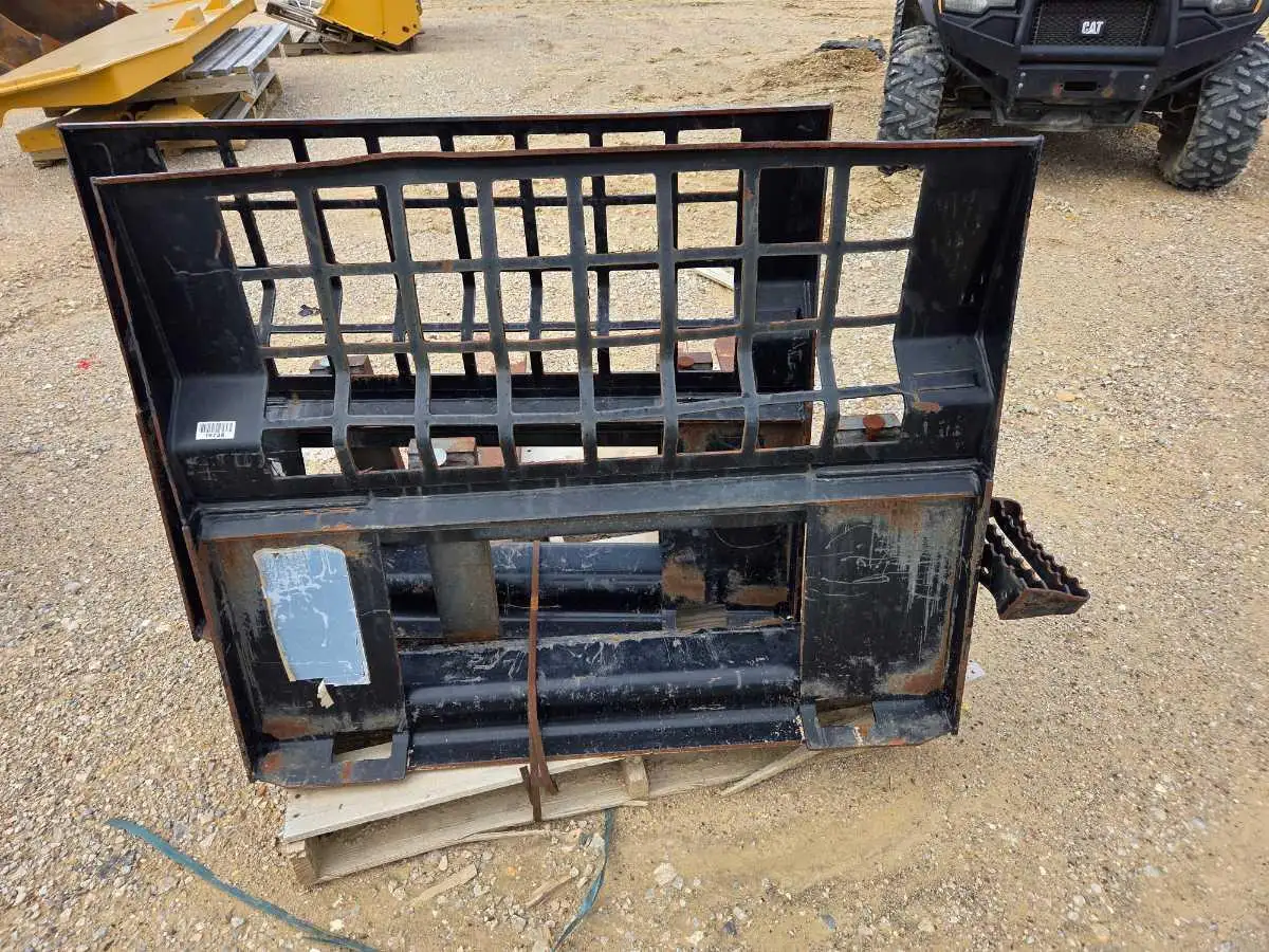 CAT CARRIAGE AND 48" FORKS FITS ALL SKID STEERS  JBM image