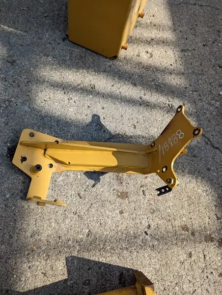 Bracket image 1