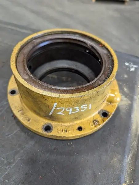 Brg-retainer image 1
