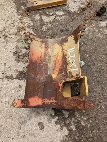 Bracket image 1
