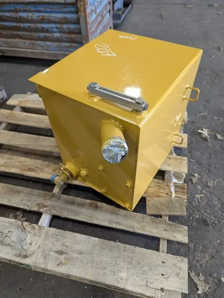 Hydraulic Tank AS. image 1