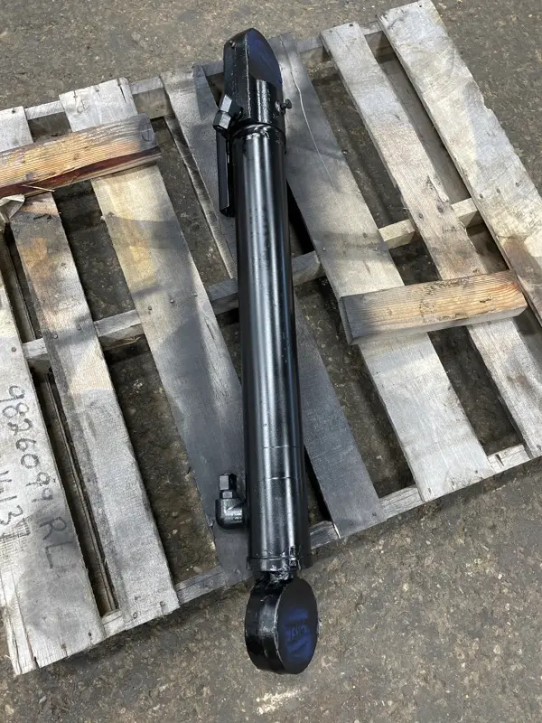 Cyl/Steering image 1
