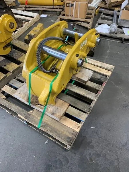 Coupler/b image 1