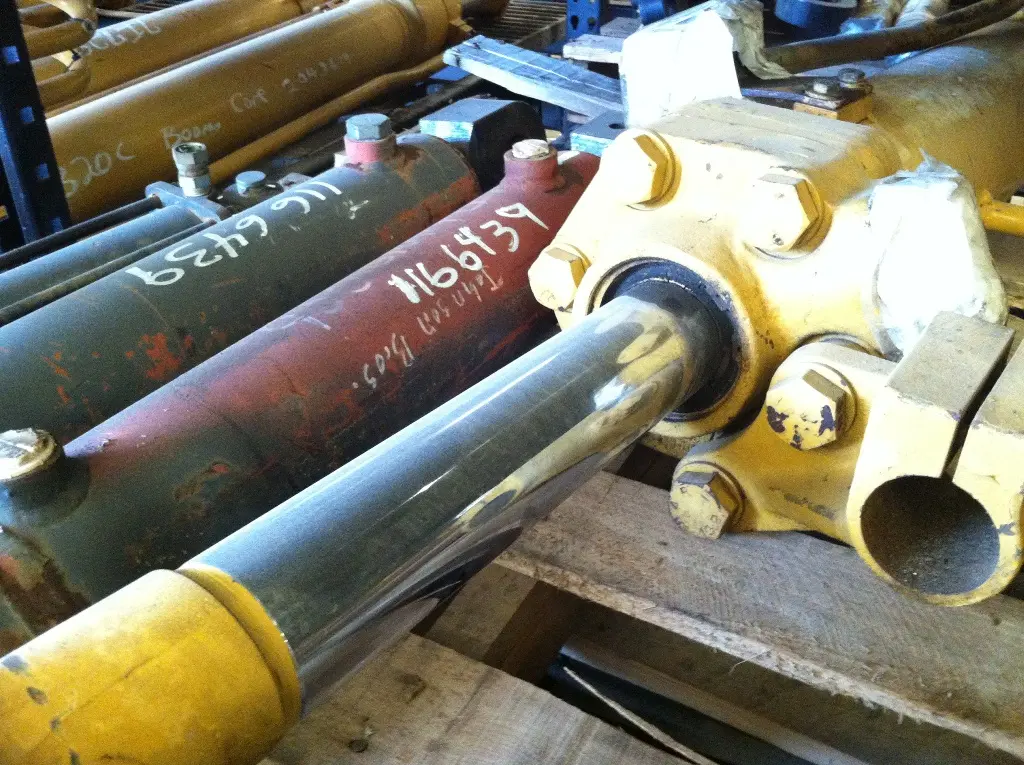 USED CYL GP image 1