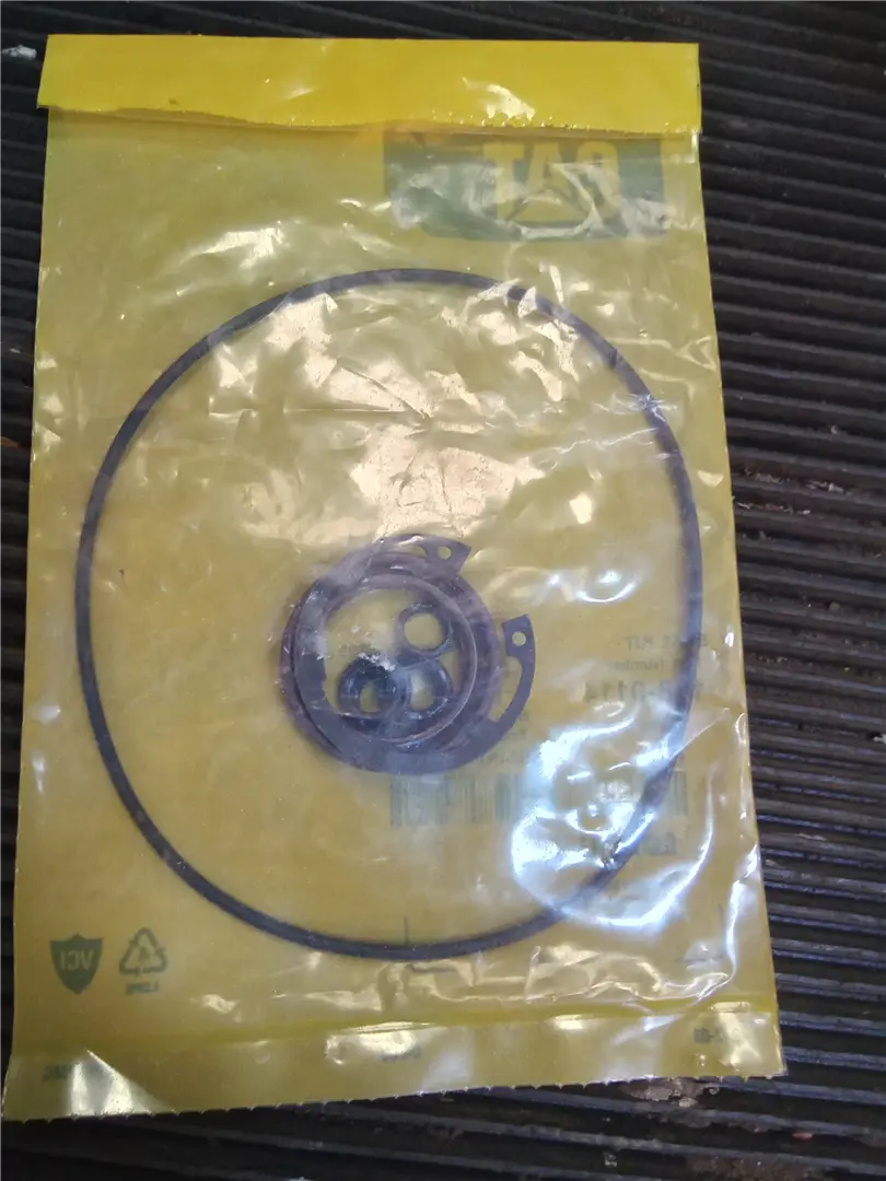 NEW SEAL KIT image 1