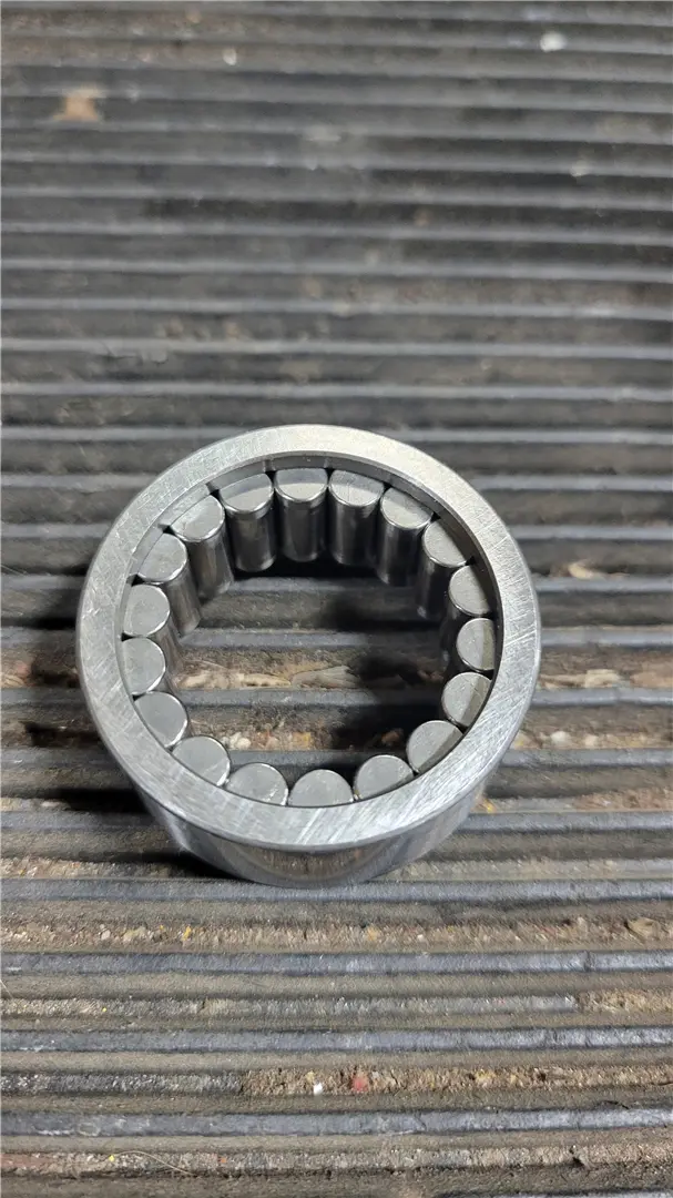 NEW BEARING image 1