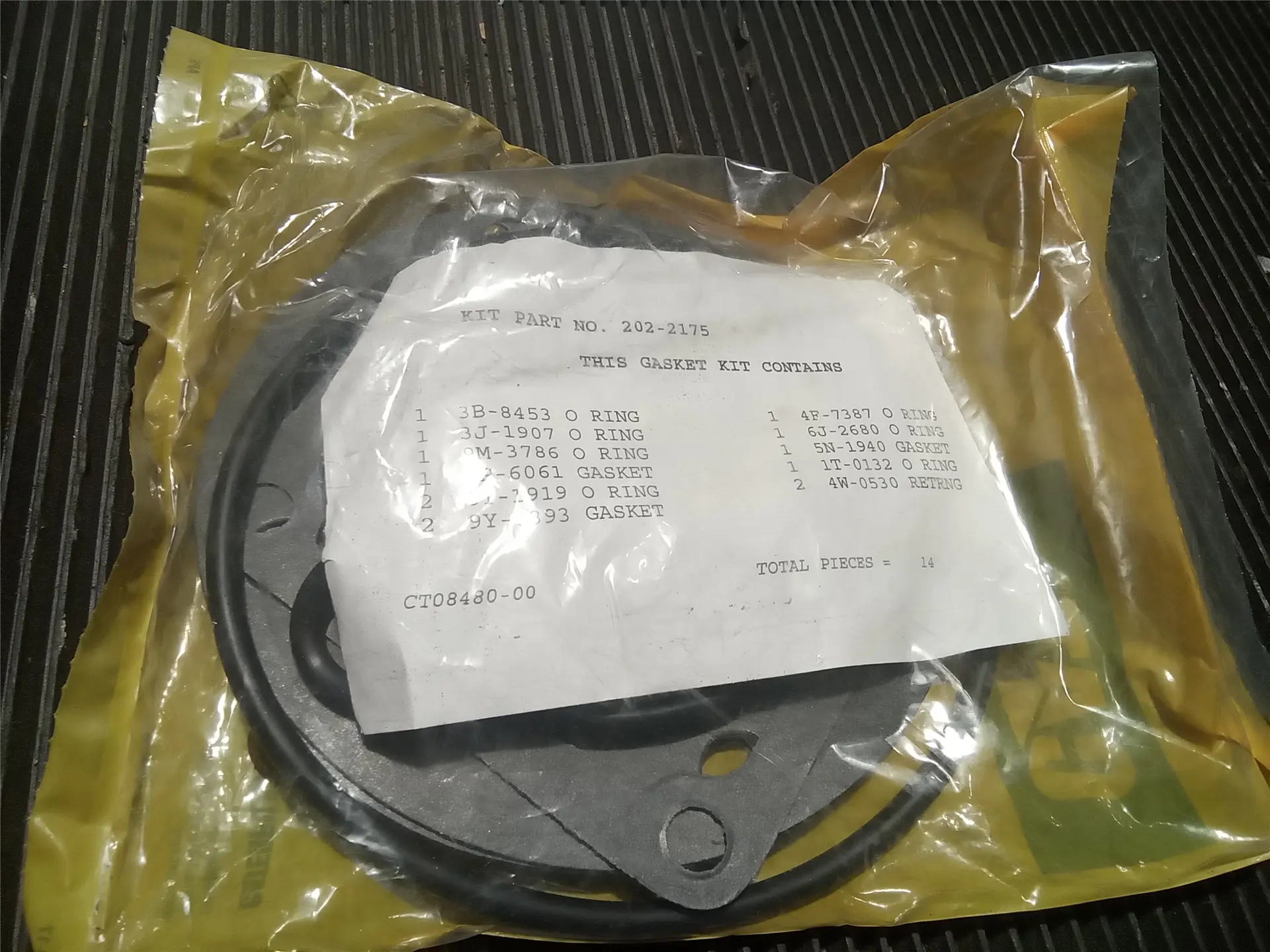 NEW GASKET KIT image 1