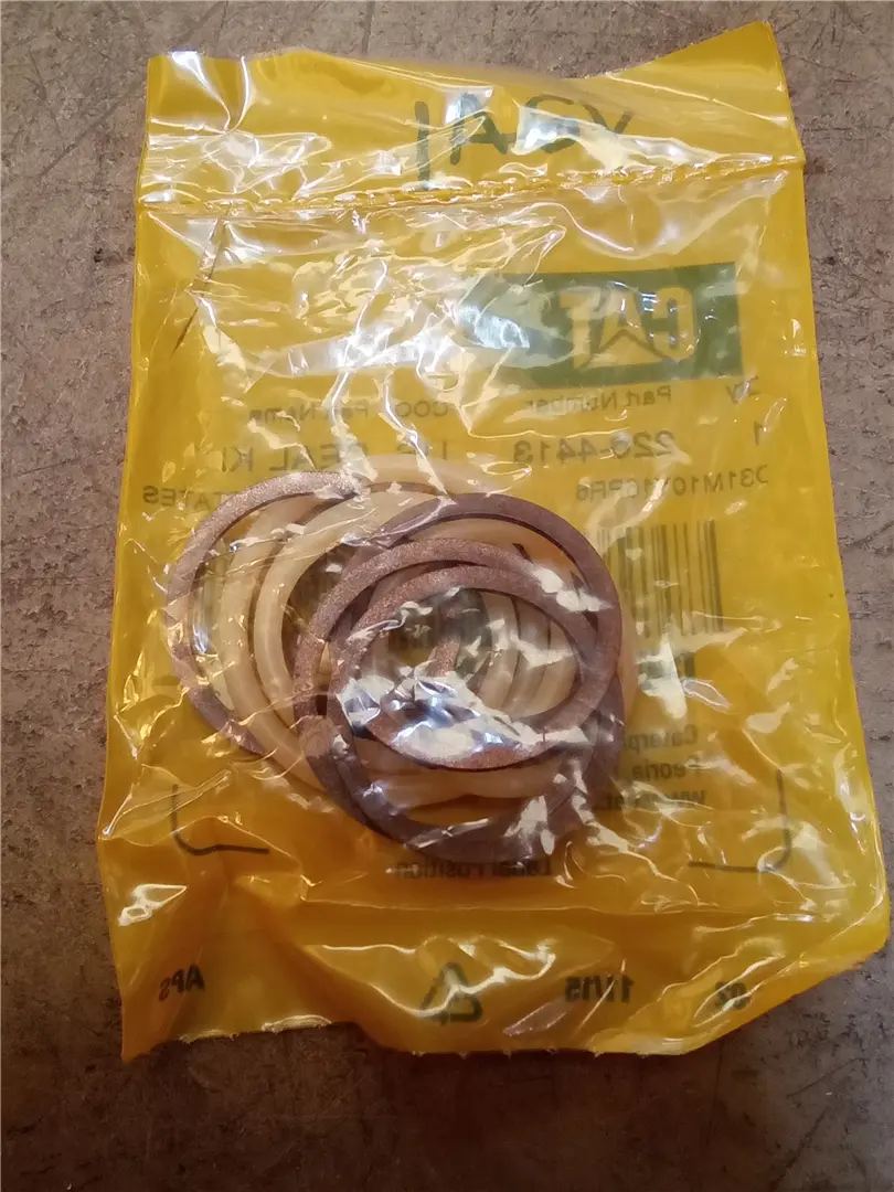 NEW SEAL KIT image 1