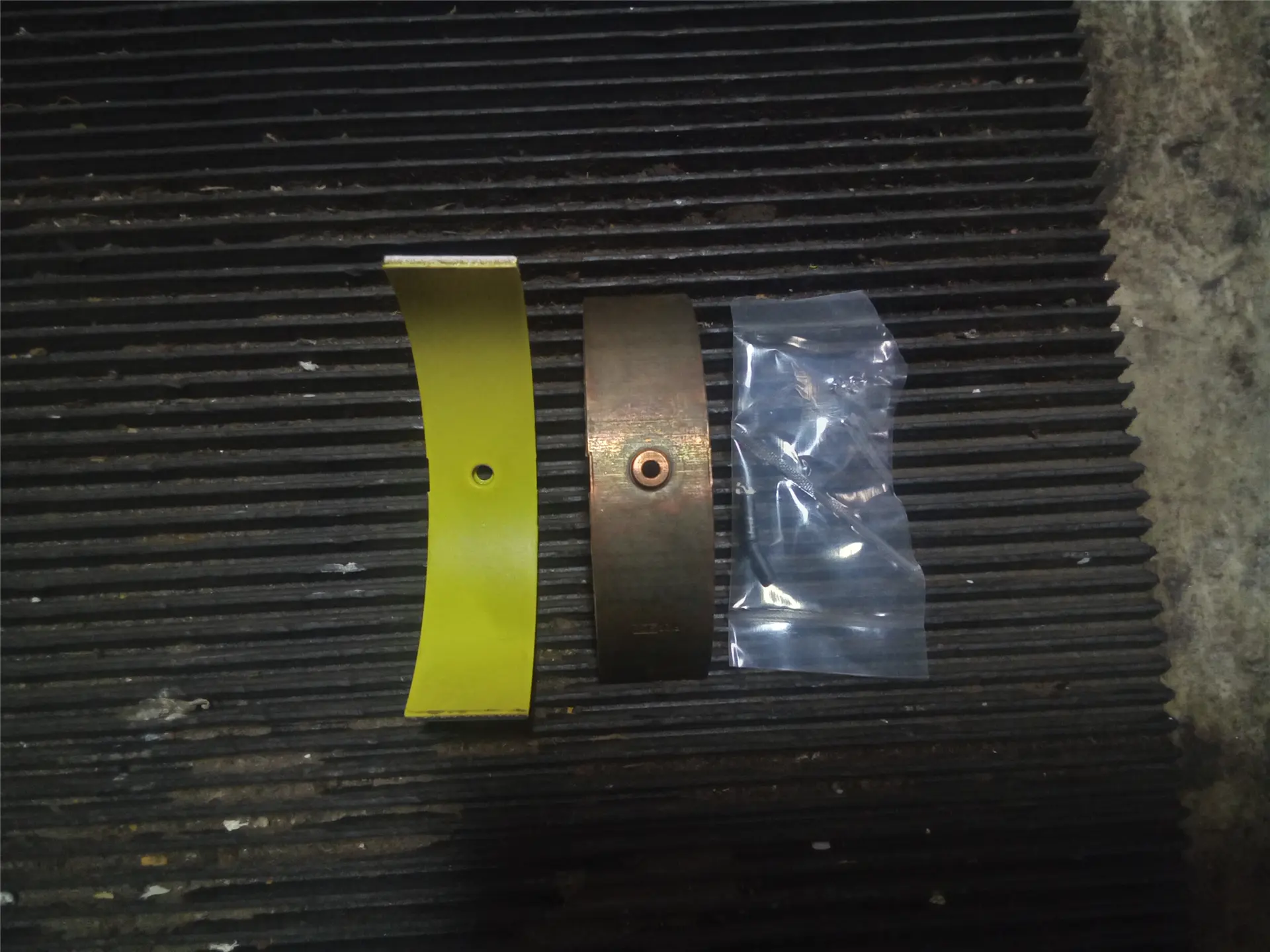 NEW KIT image 1