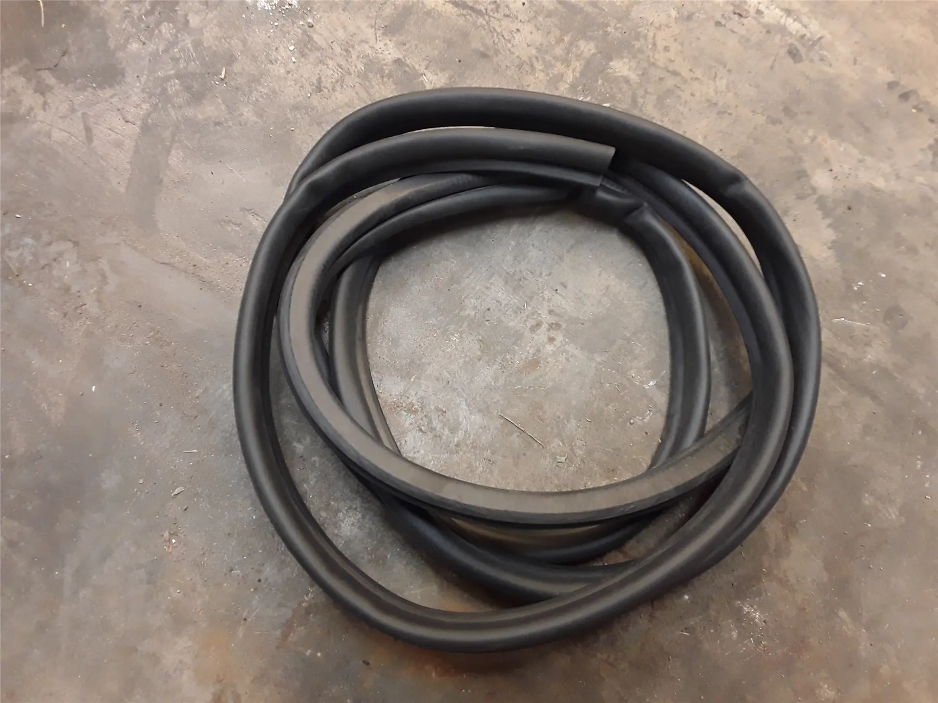 NEW SEAL image 1