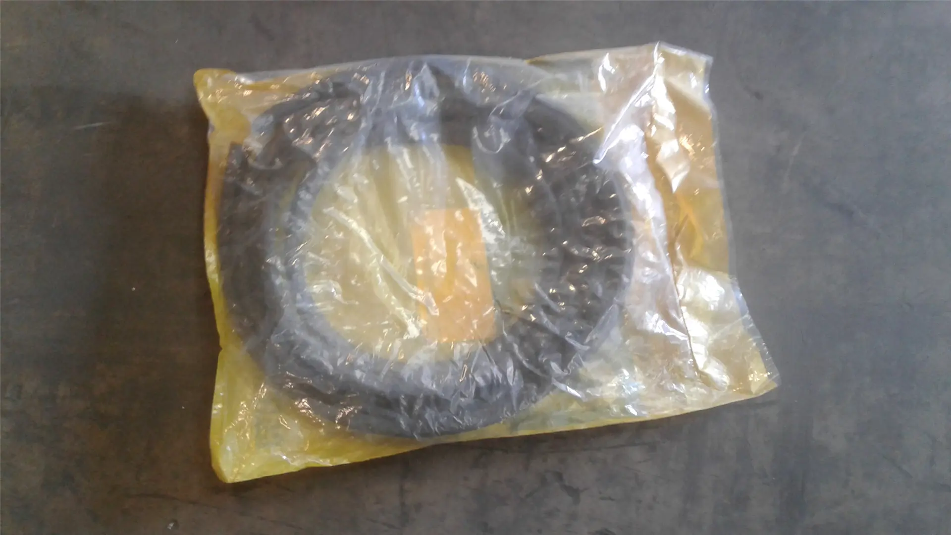 NEW SEAL-BULK image 1
