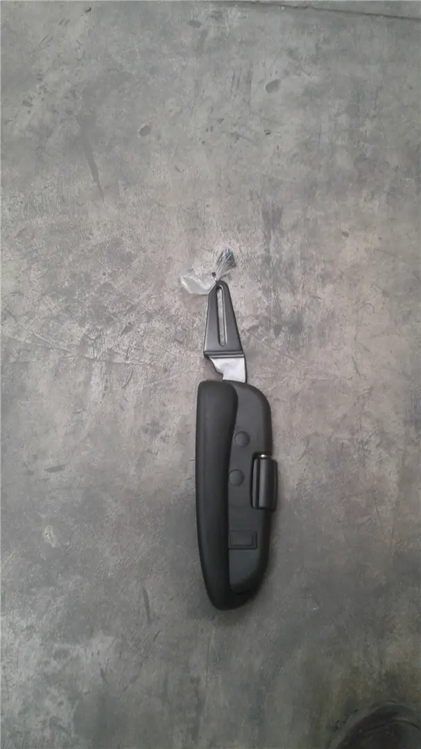 NEW ARMREST LH image 1