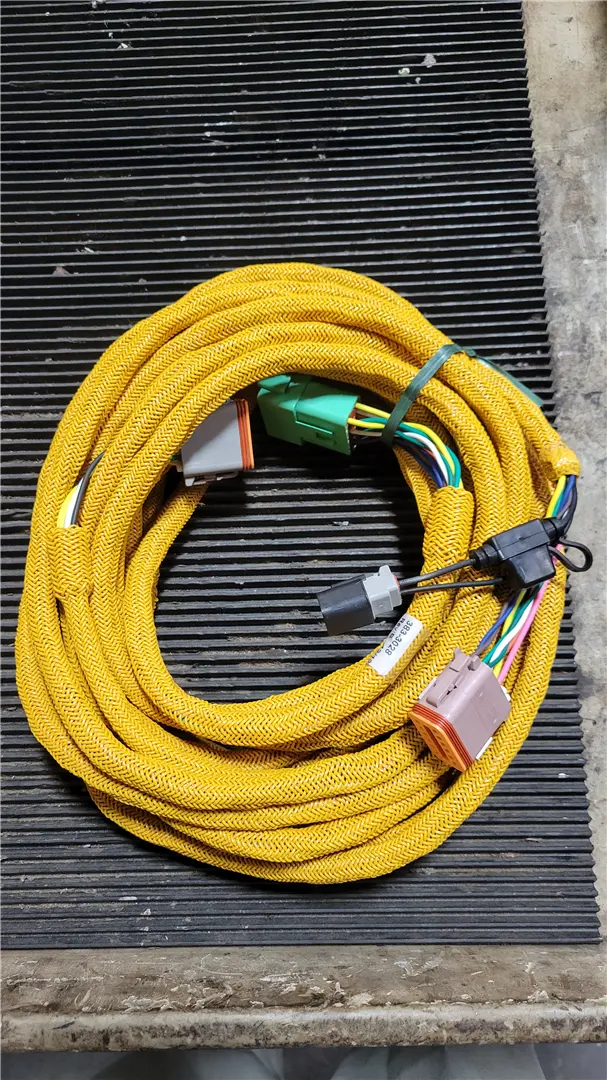 NEW REAR HARNESS image 1