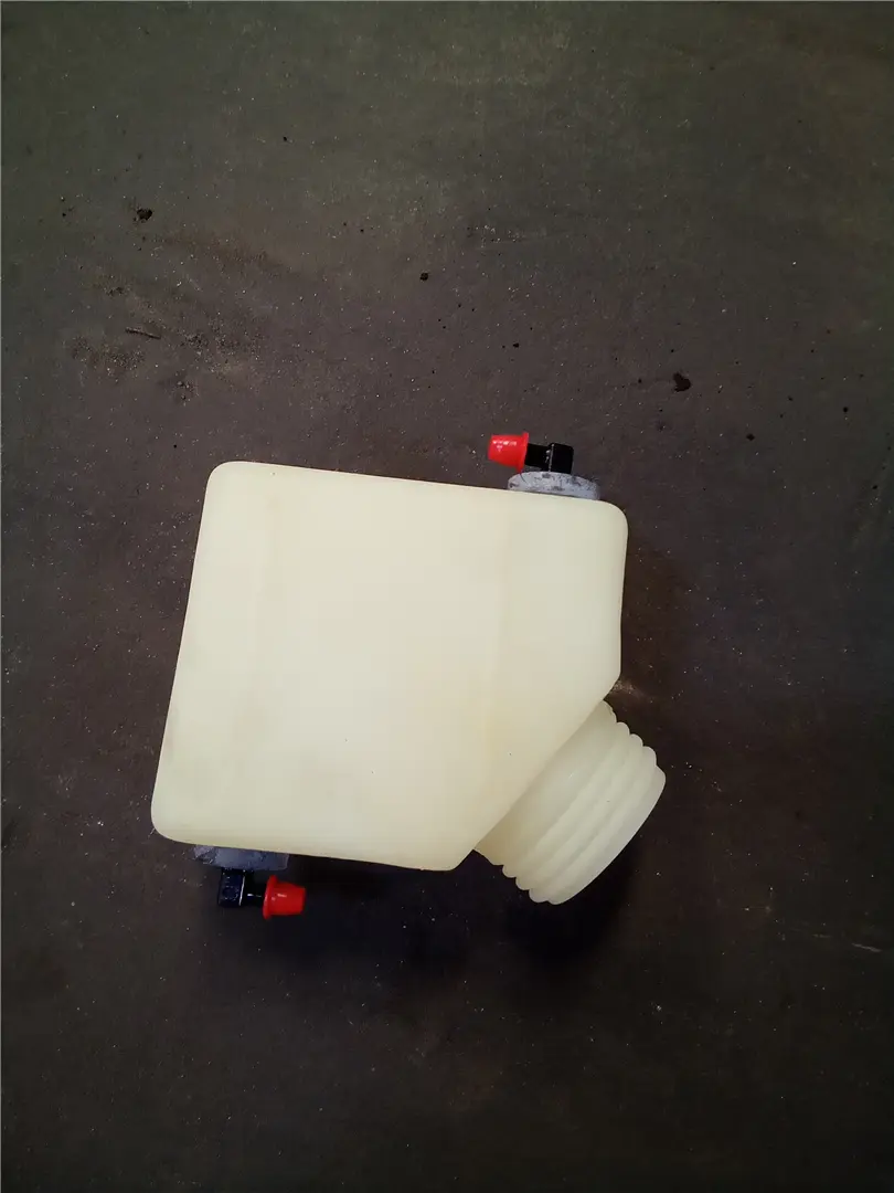 NEW COOLANT TANK image 1