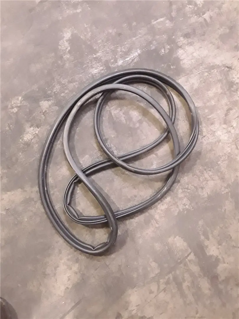 NEW SEAL image 1