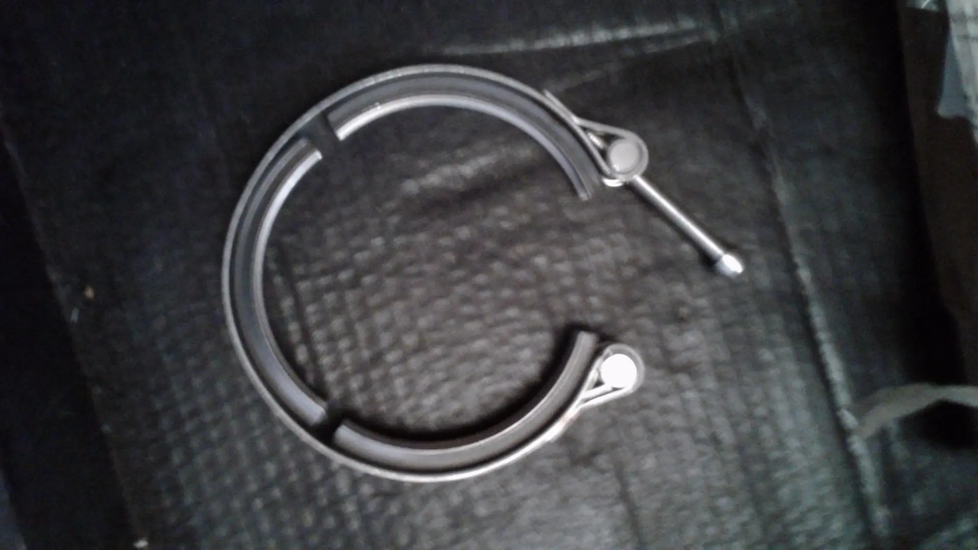 NEW CLAMP-BAND image 1
