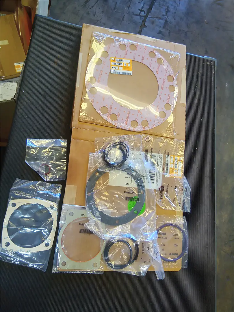 NEW KIT- GASKET image 1