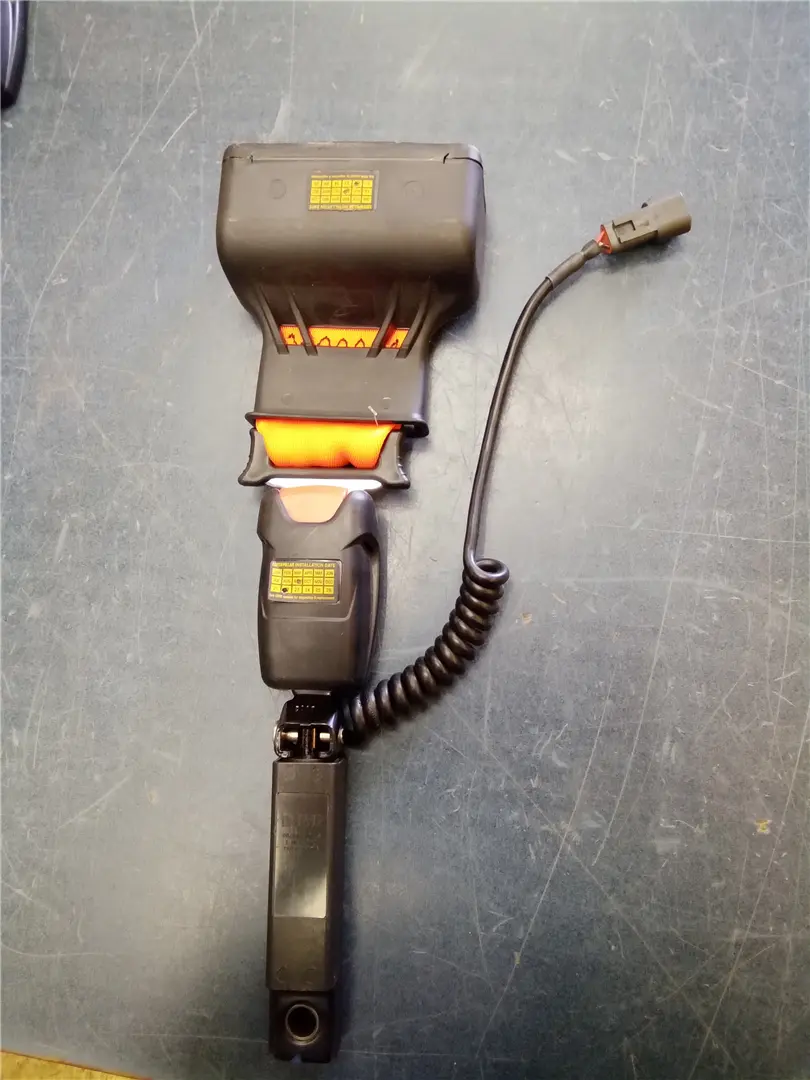 NEW SEAT BELT image 1