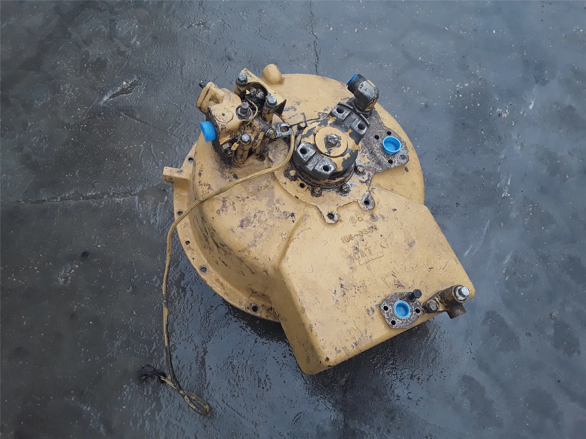 USED TORQUE CONVER image 1
