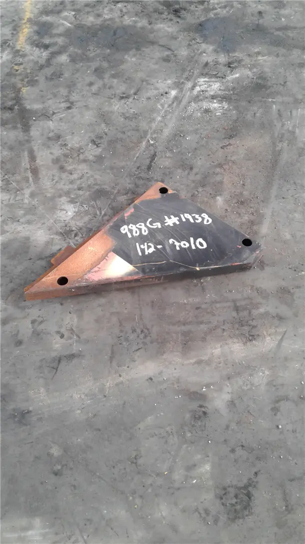USED R/H HOOD PANE image 1
