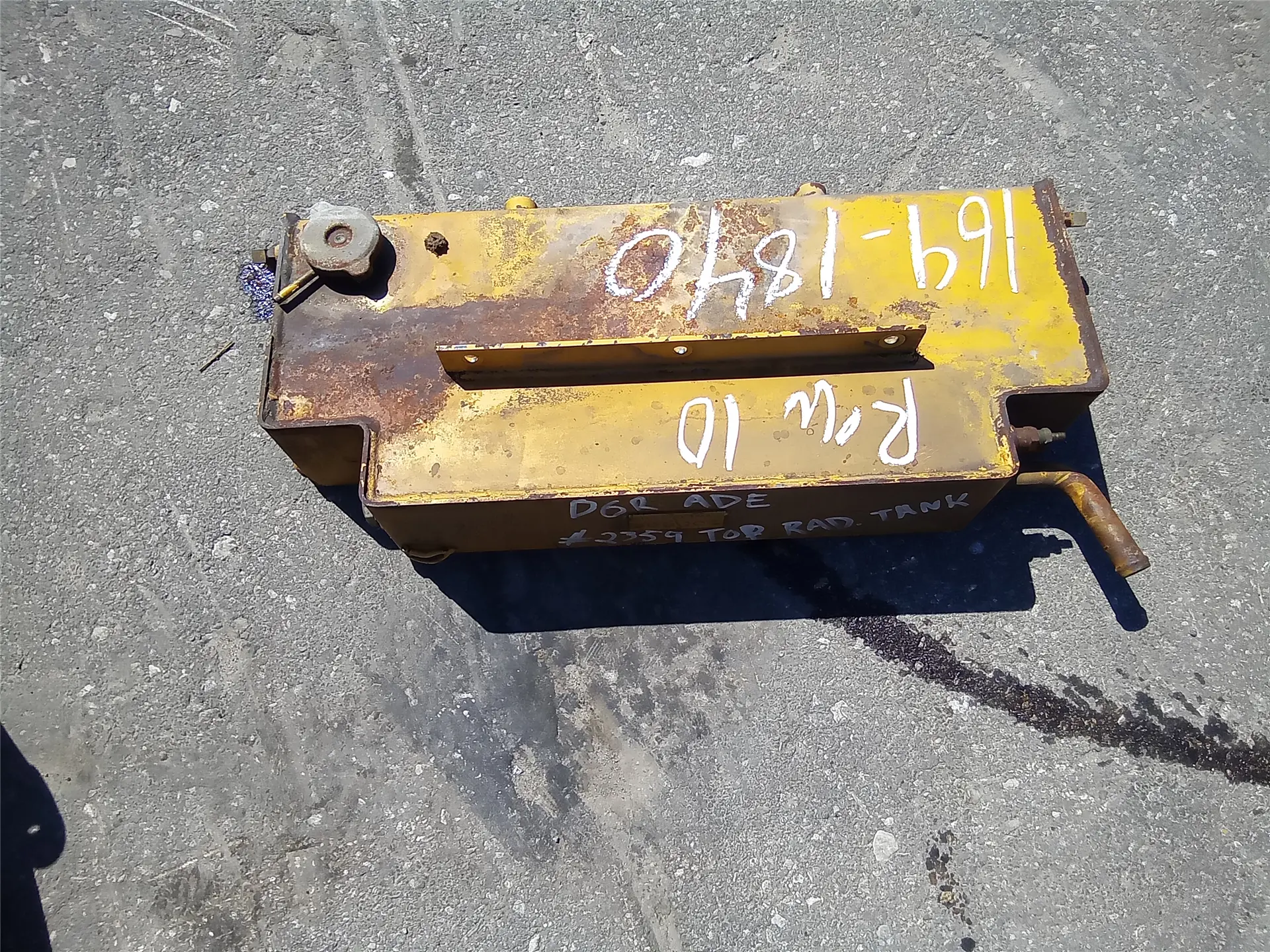 USED TOP COOLANT T image 1