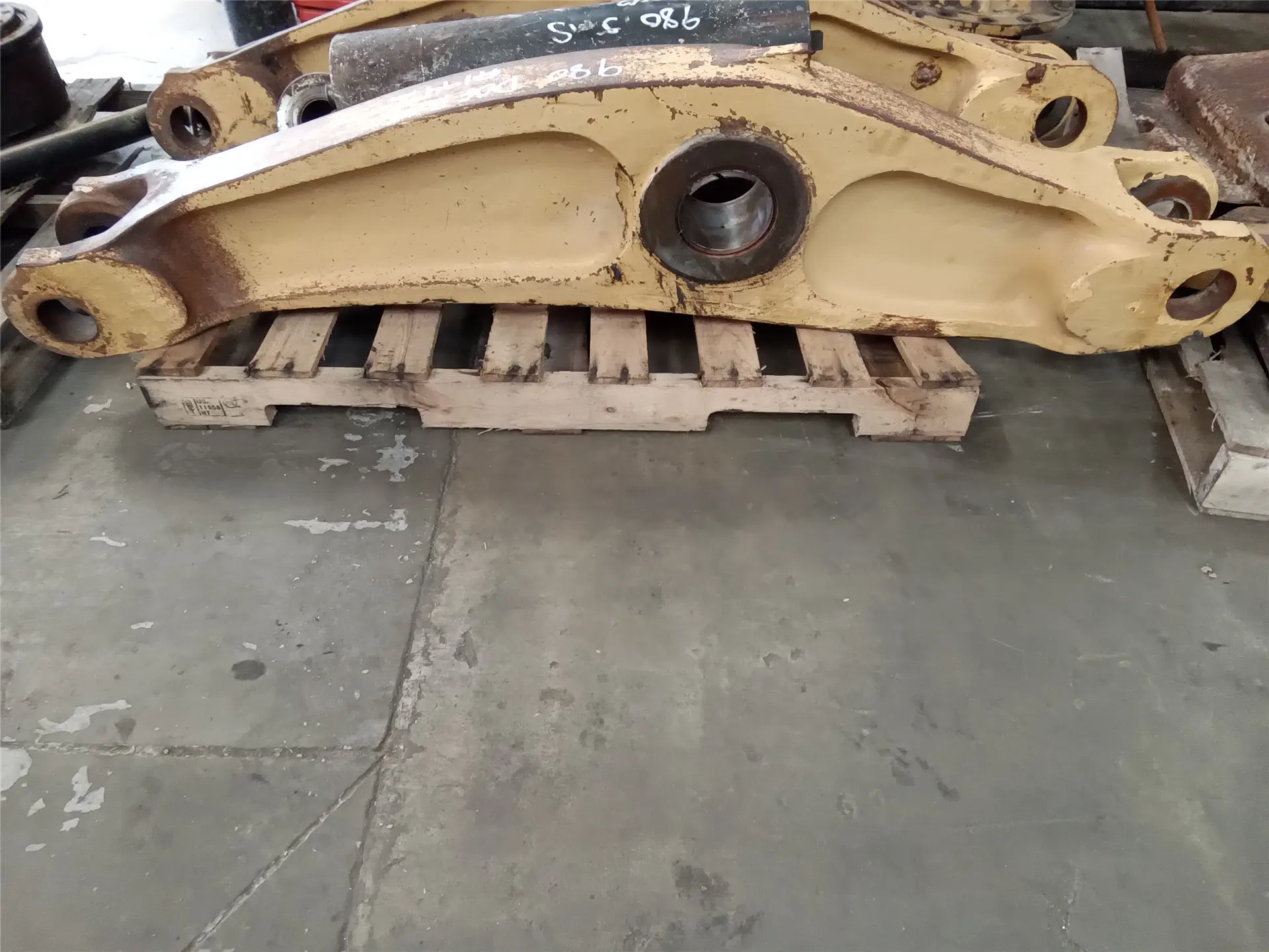 USED LEVER AS image 1