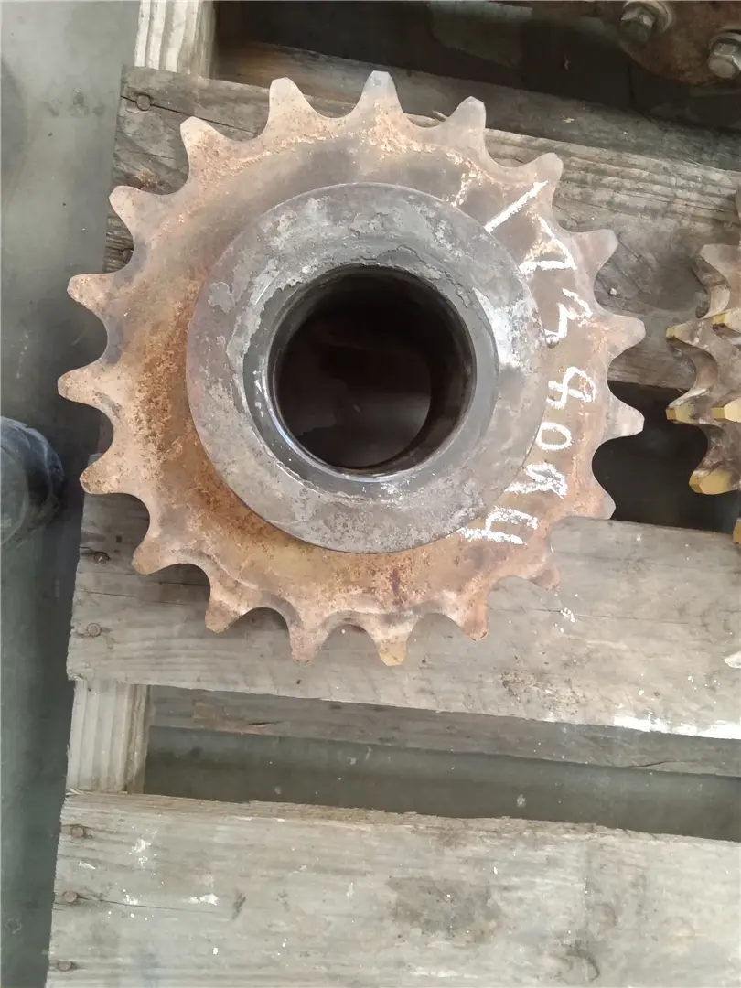 USED SPROCKET image 1