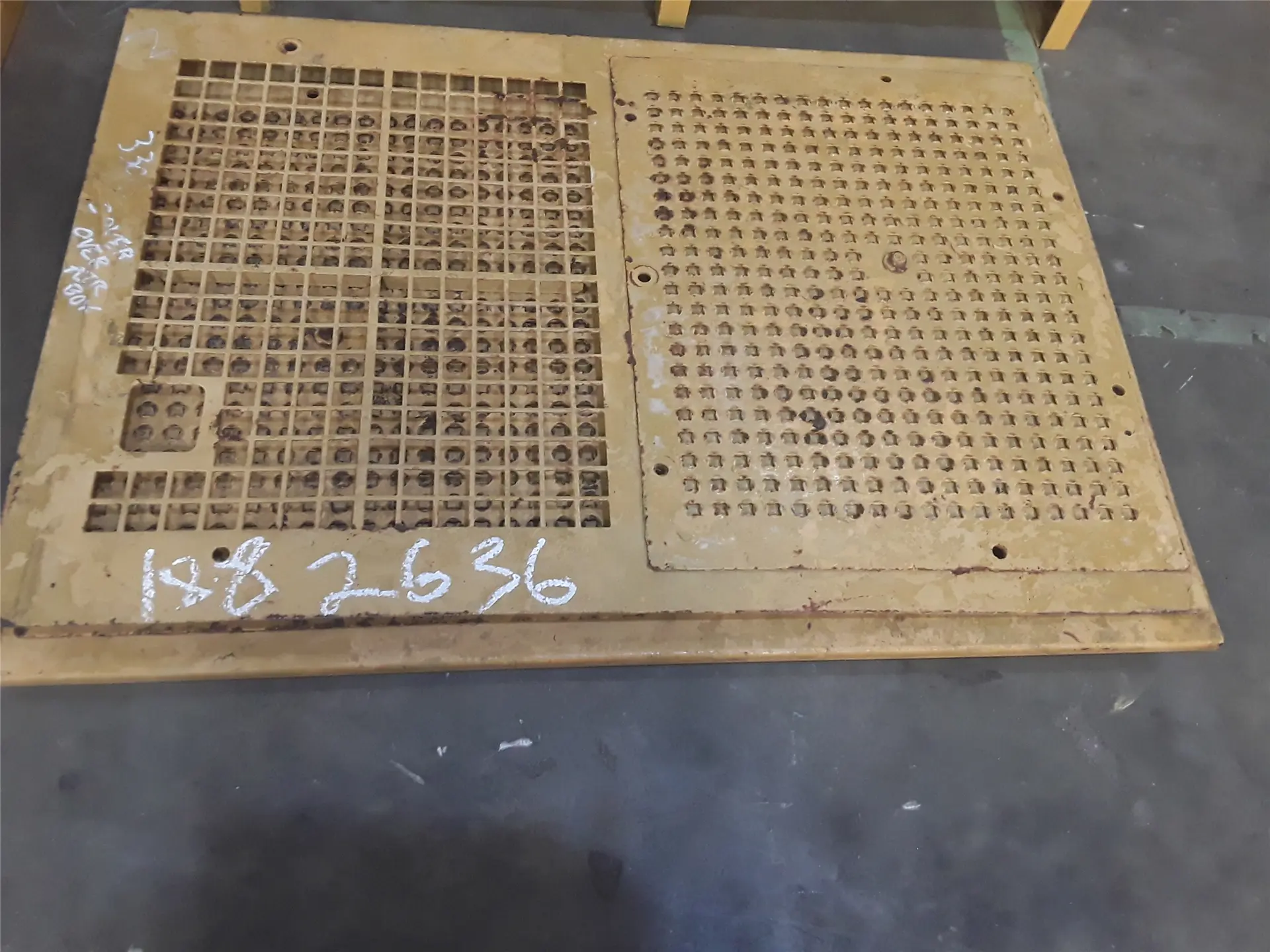 USED TREAD image 1