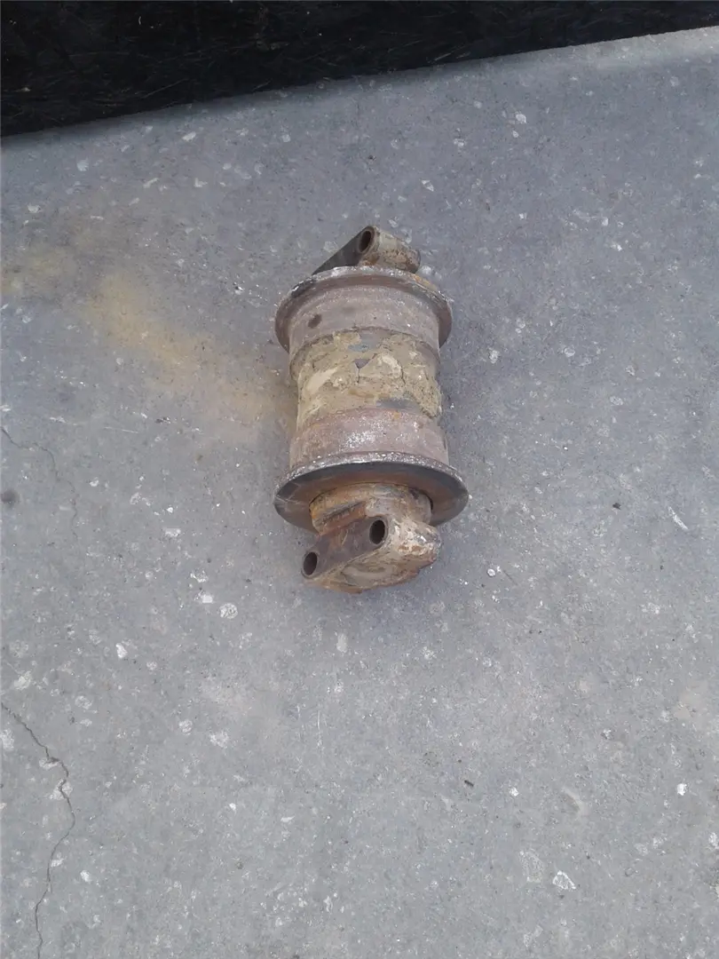 USED ROLLER image 1
