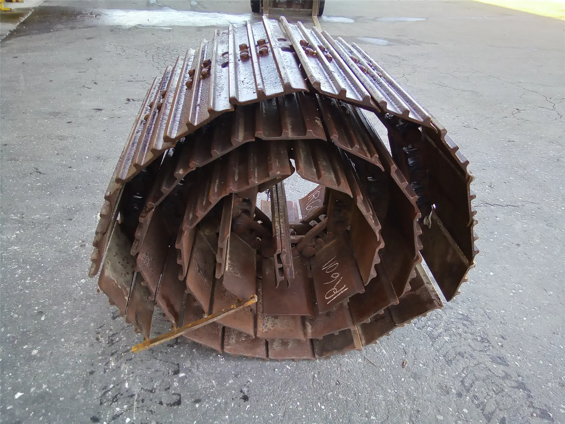 USED TRACK GP image 1