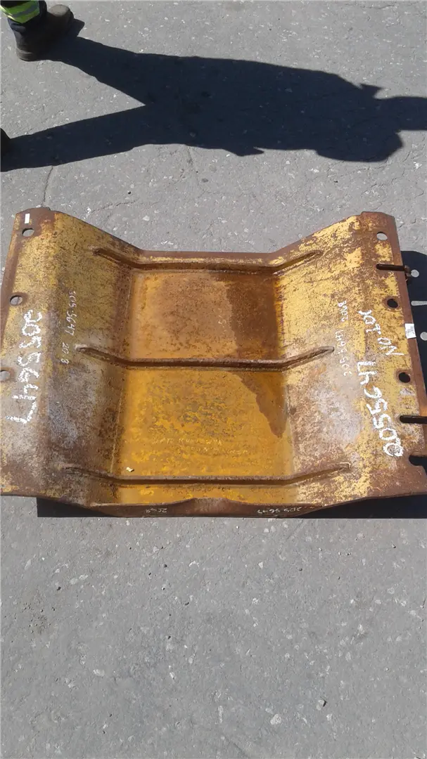 USED GAURD AS- BOT image 1